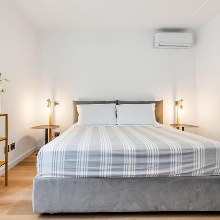 Piazza Indipendenza Loft & Rooms Палермо Екстериор снимка